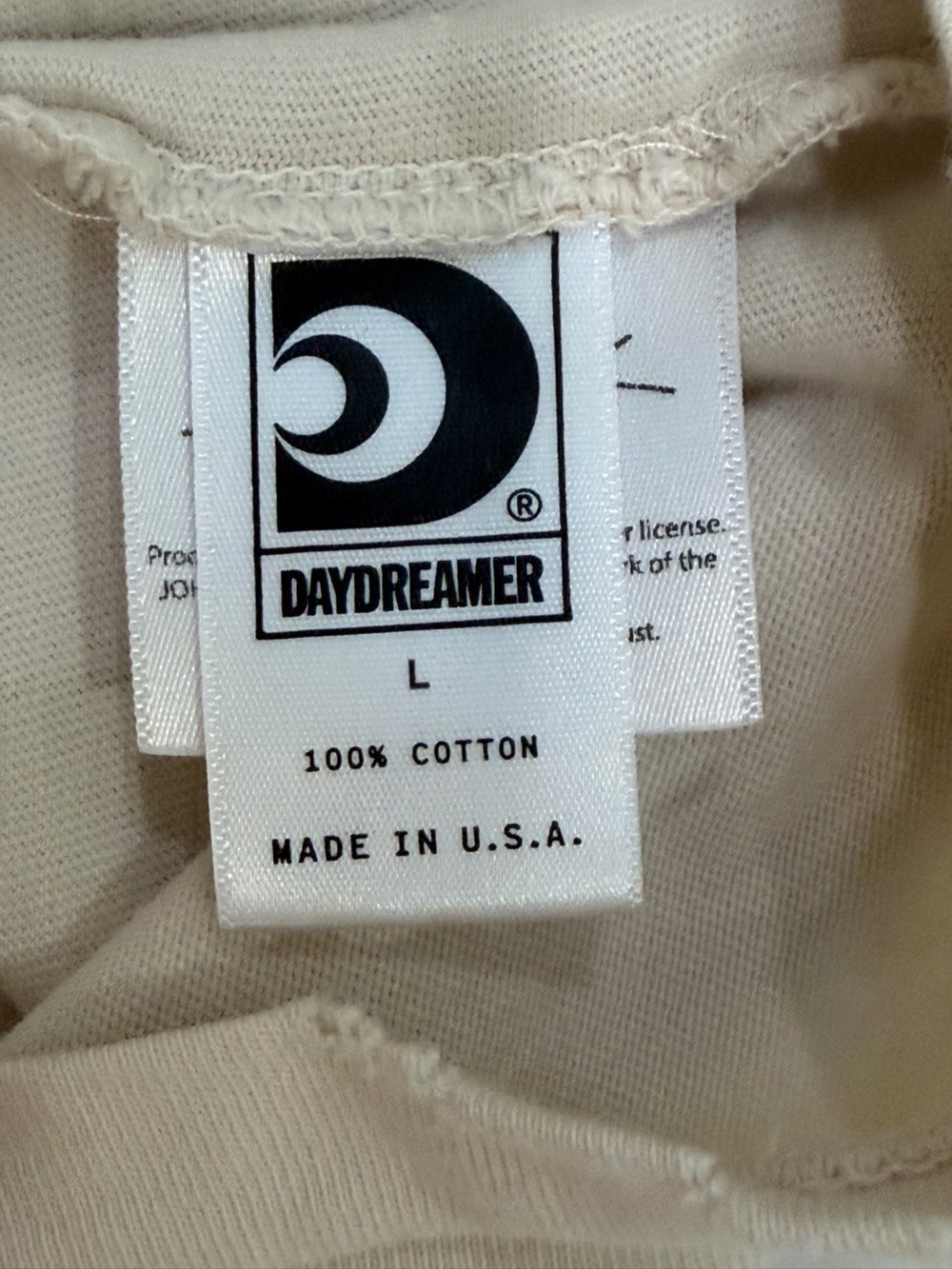 Daydreamer Johnny Cash Graphic Tee Cream Pink Outlaw Music Size L - Picture 5 of 10